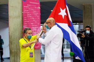 Lee más sobre el artículo Brigada médica cubana labora en Poliedro de Caracas<div class="yasr-vv-stars-title-container"><div class='yasr-stars-title yasr-rater-stars'
id='yasr-visitor-votes-readonly-rater-6273e6cae6f58'
data-rating='0'
data-rater-starsize='16'
data-rater-postid='2472'
data-rater-readonly='true'
data-readonly-attribute='true'
></div><span class='yasr-stars-title-average'>0 (0)</span></div>